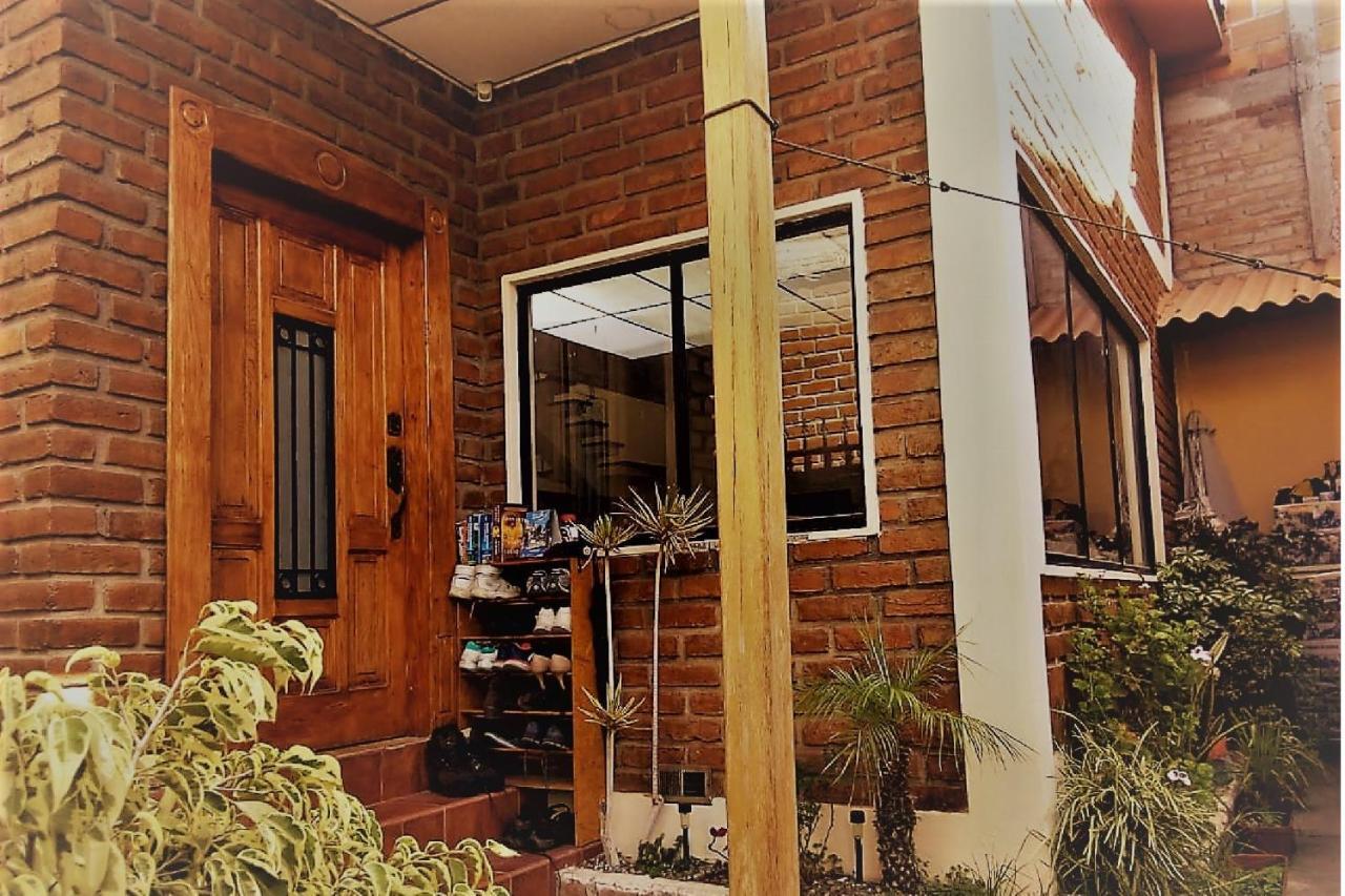 Casa De Huespedes Tu Parada En Куэнка Экстерьер фото